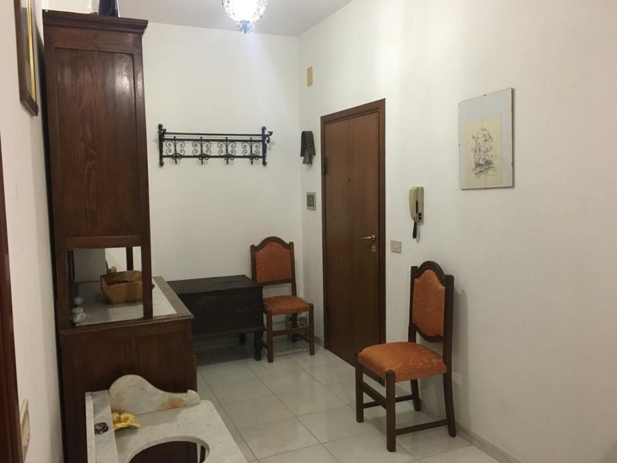 Ad Un Passo Dal Mare Apartment Giardini Naxos Luaran gambar